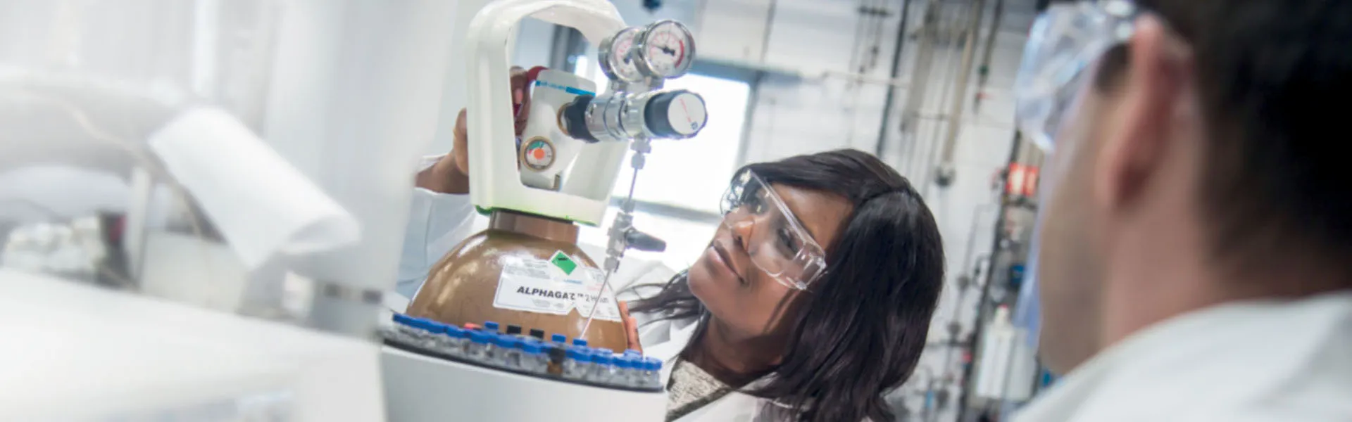 Gazy specjalne, gazy kalibracyjne