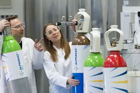 Gazy specjalne, gazy kalibracyjne