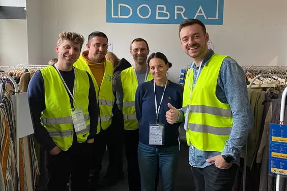 Nasi wolontariusze podczas akcji Szafa Dobra